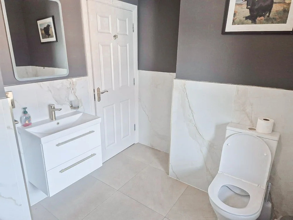 Dingle Town Holiday Home by Trident Holiday Homes