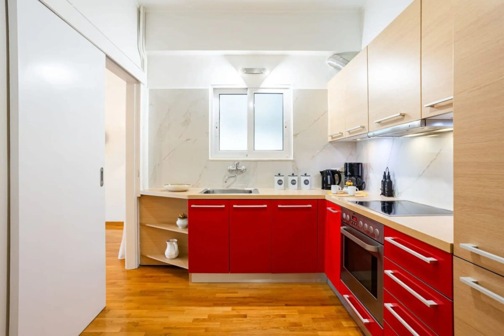 Athens Luxury Getaway - Pasalimani City Oasis