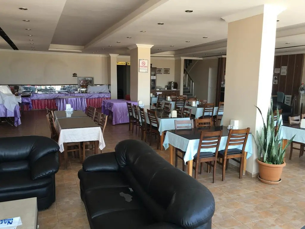 Peri Hotel