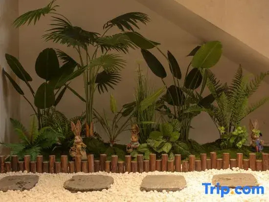 Guyue Linjianju Homestay(Jianshui Ancient City Branch)