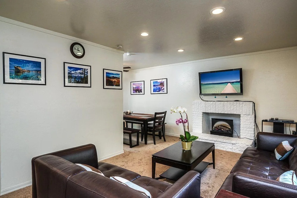 In The Heart Of Lake Tahoe 4 Bedroom Home