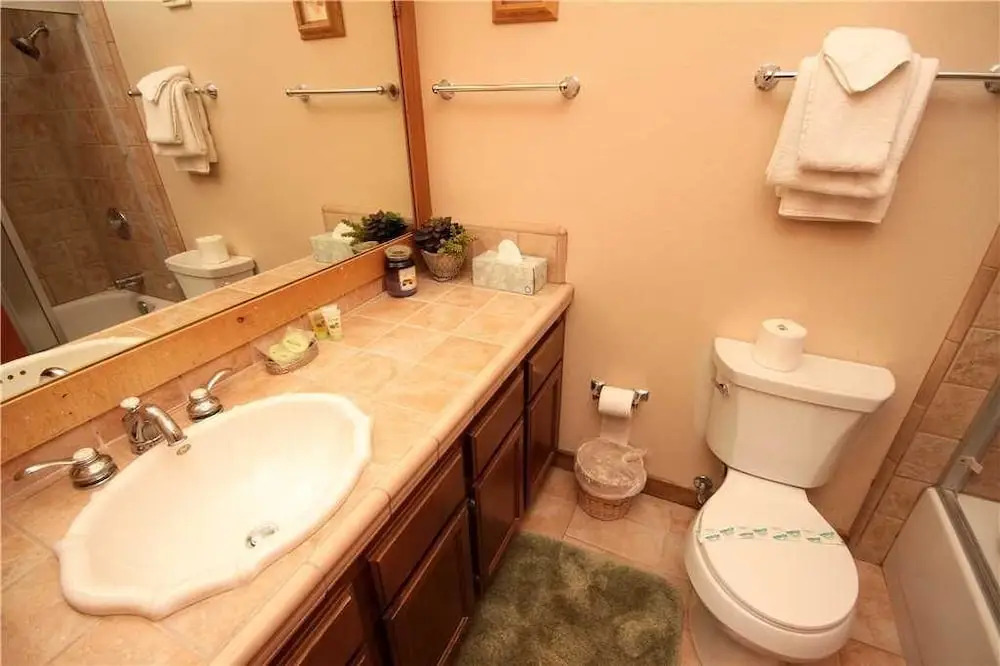 Mountainback Condo 059 2 Bedrooms 2 Bathrooms Condo