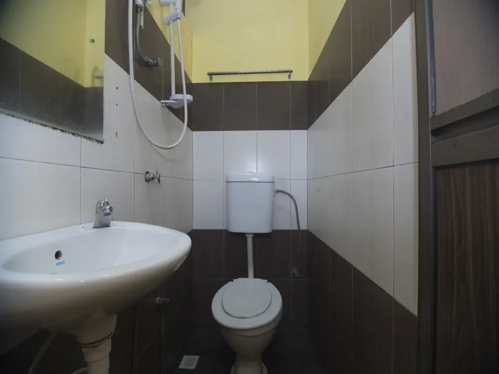 Oyo 11344 I Home Hotel