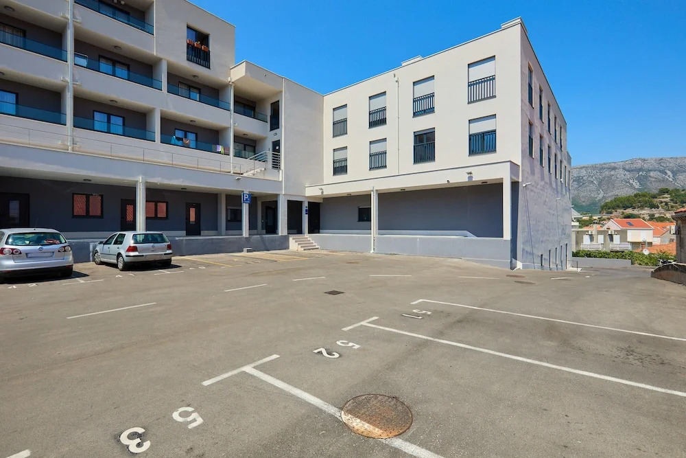 DOMINIUM CITY SUITES