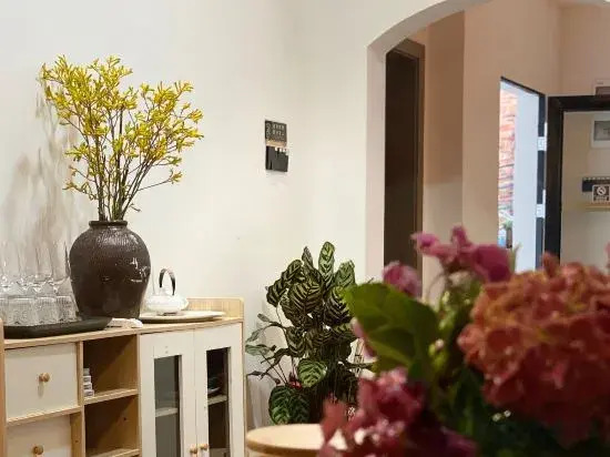 cat's garden Homestay