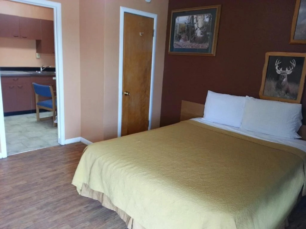 Sage & Sand Motel