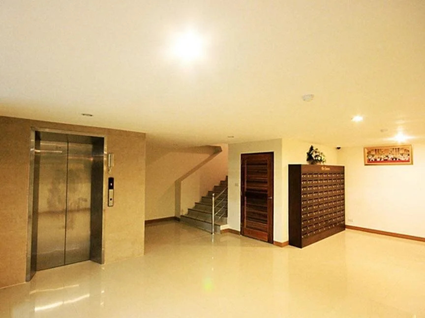 The Chateau Luxury Serviced Apartment