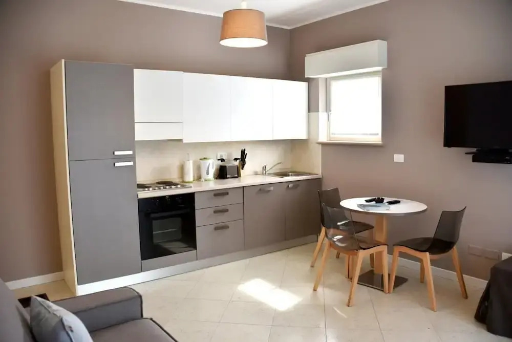 Residenza Miralago - 10 Lavinia - Locazione BK