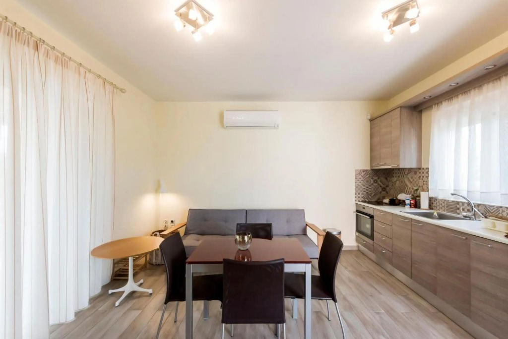 Coastal Dreamy Retreat, Dive in Dimitras Paradise