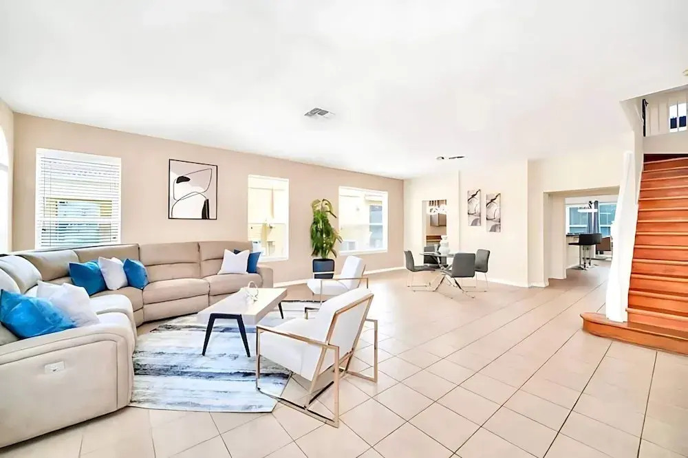 Bella Vida House With Pool and Games - Near Disney!