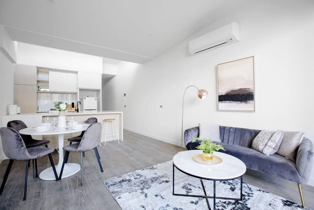 Designer Warm Home@mooneeponds+parking/wifi