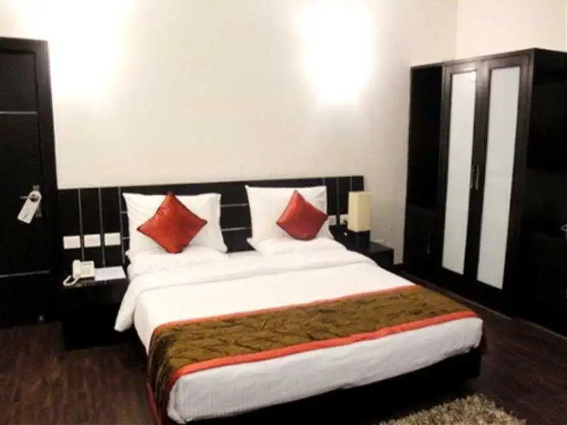 Hotel Akshara Dunsvirk Court