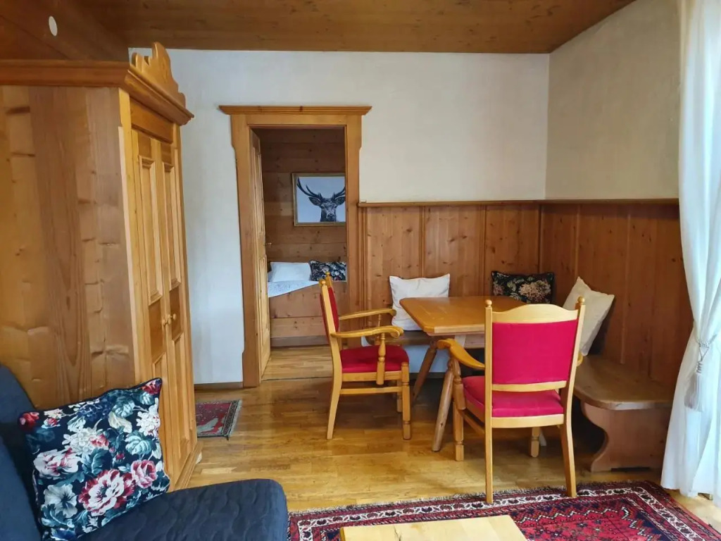 Appartement Pension Bäckenhäusl FERIENWOHNUNGEN Chalets Hütten Komfortzimmer