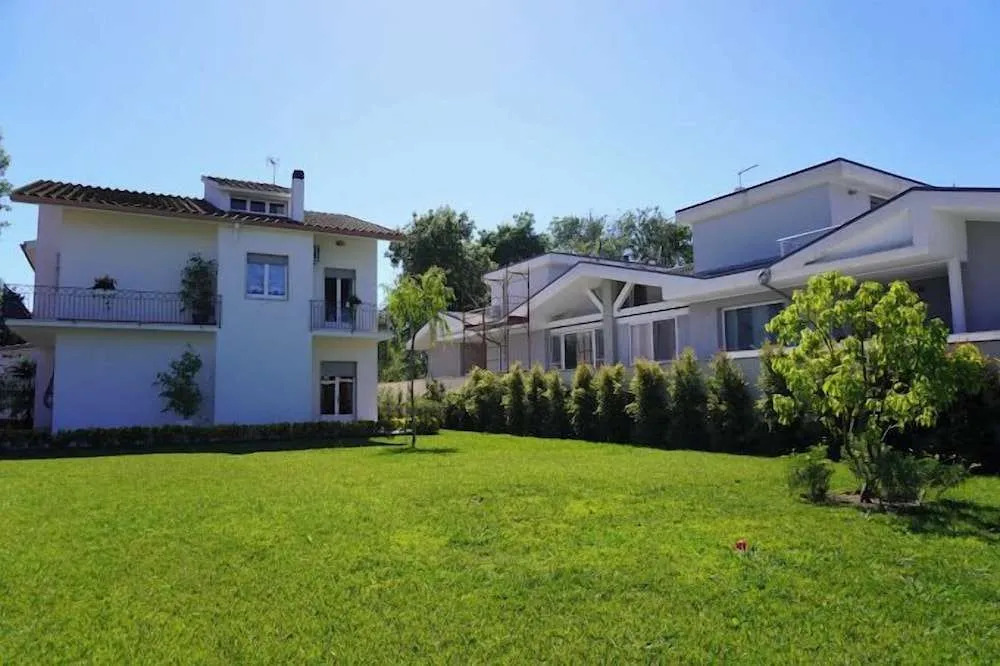 Romana Guest House