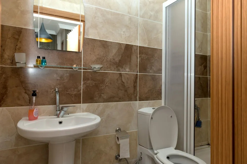 Mayer Catikkas Suites