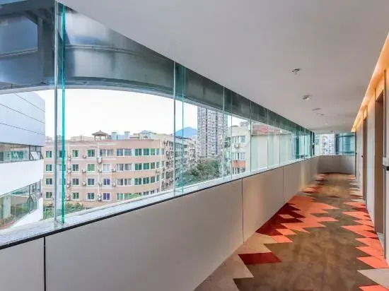 Borrman Hotel (Chongqing Bishan Zhongyangdajie)