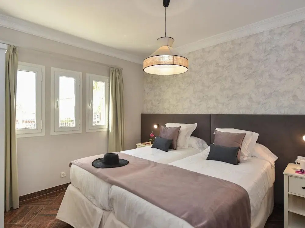 Belvilla by OYO Villa Doramas 12 pax