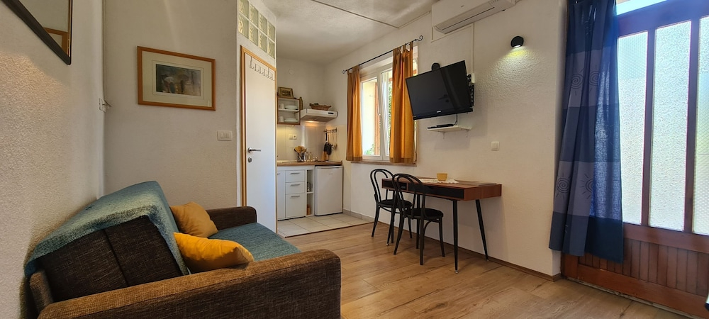 Apartment Bosiljak