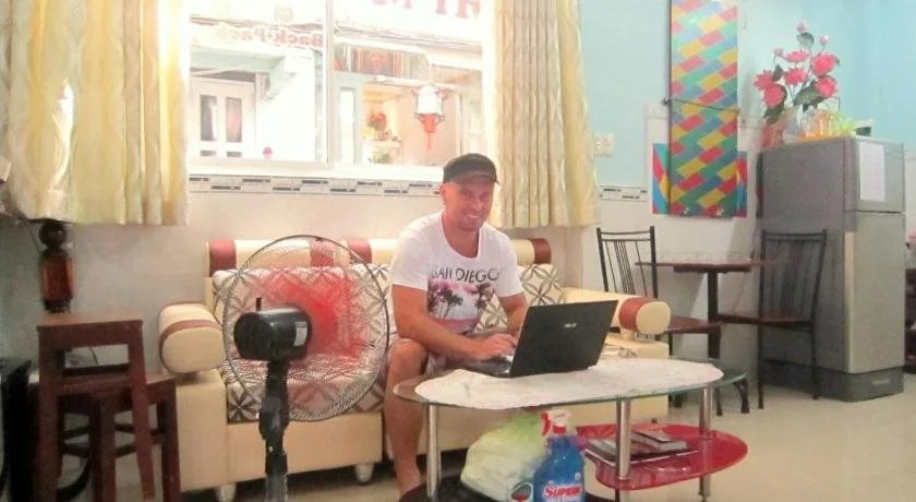 Mi Mi Backpackers Hostel
