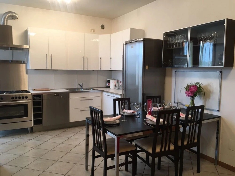 Iris Apartment