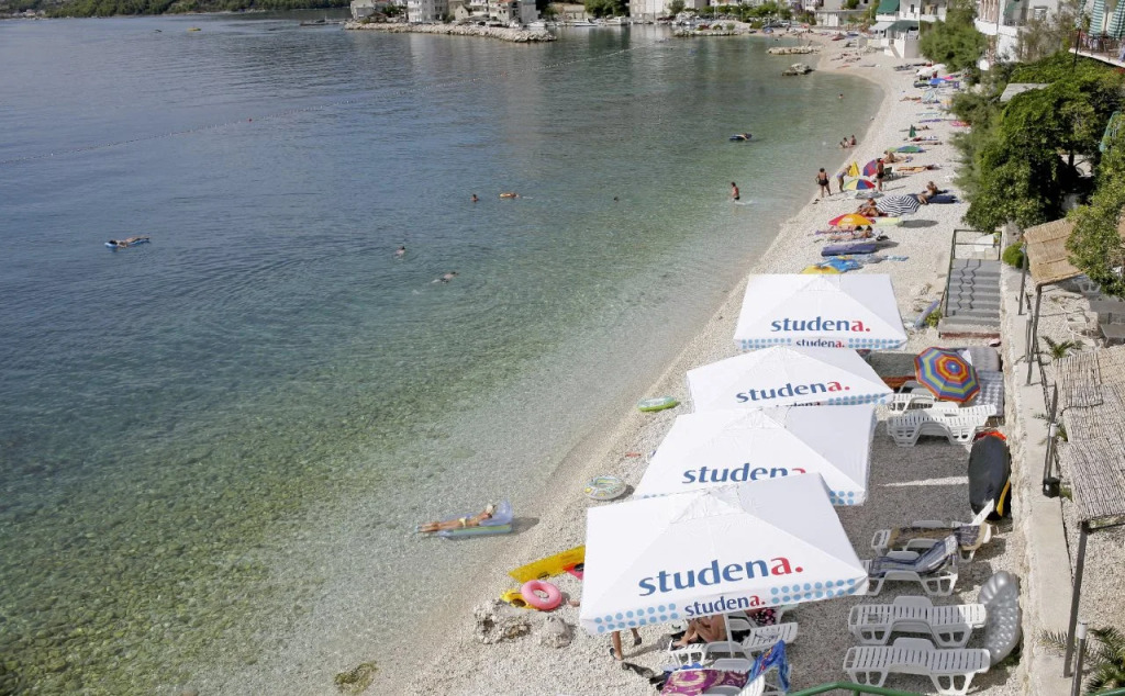 Beach Hotel