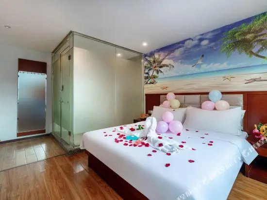 Litian Bianjie Hotel