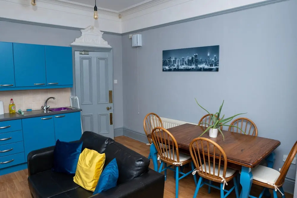 Lesbury Road Apartments