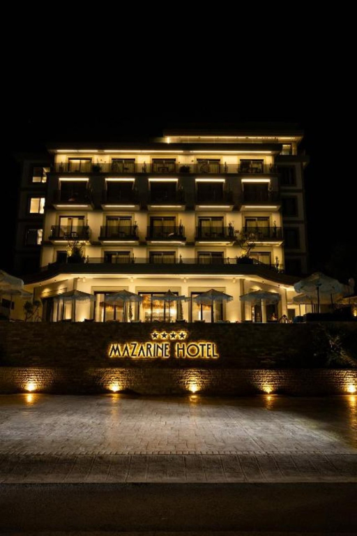 Mazarine Hotel