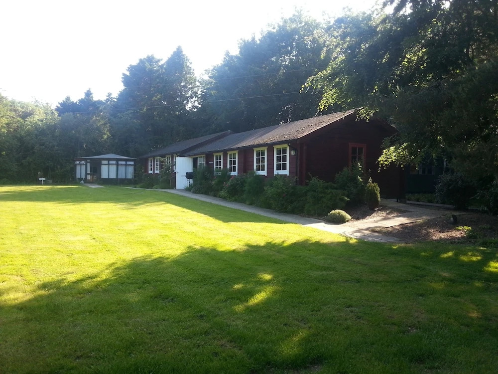 Suffolk Cabins