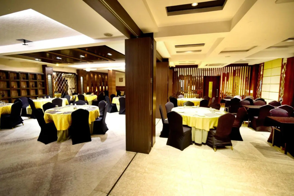 Crystal Inn