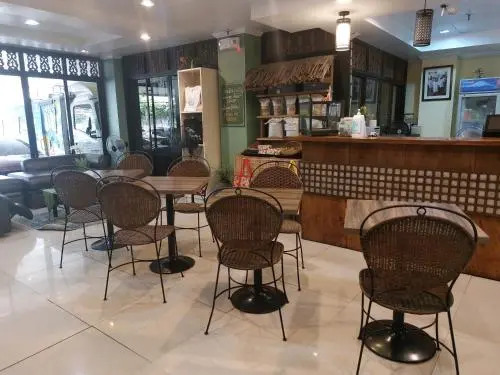 Makabata Guesthouse & Cafe