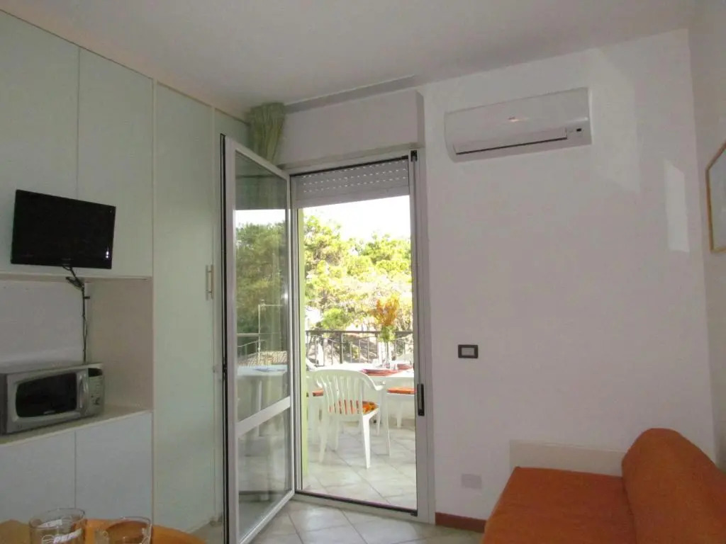 Flat With Spacious Balcony in Bibione