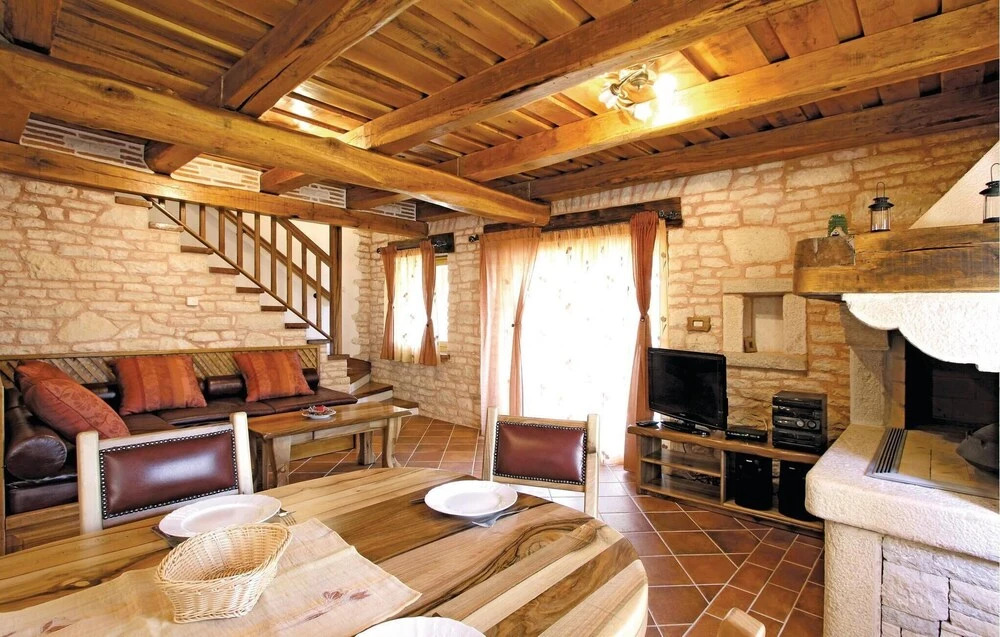 Nice Home in Baderna With Wifi and 2 Bedrooms