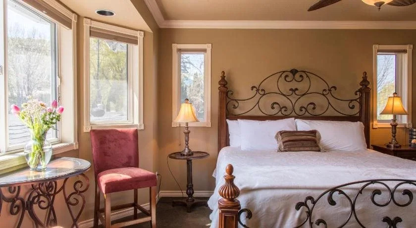 Serenata Guesthouse & Vineyard Retreat