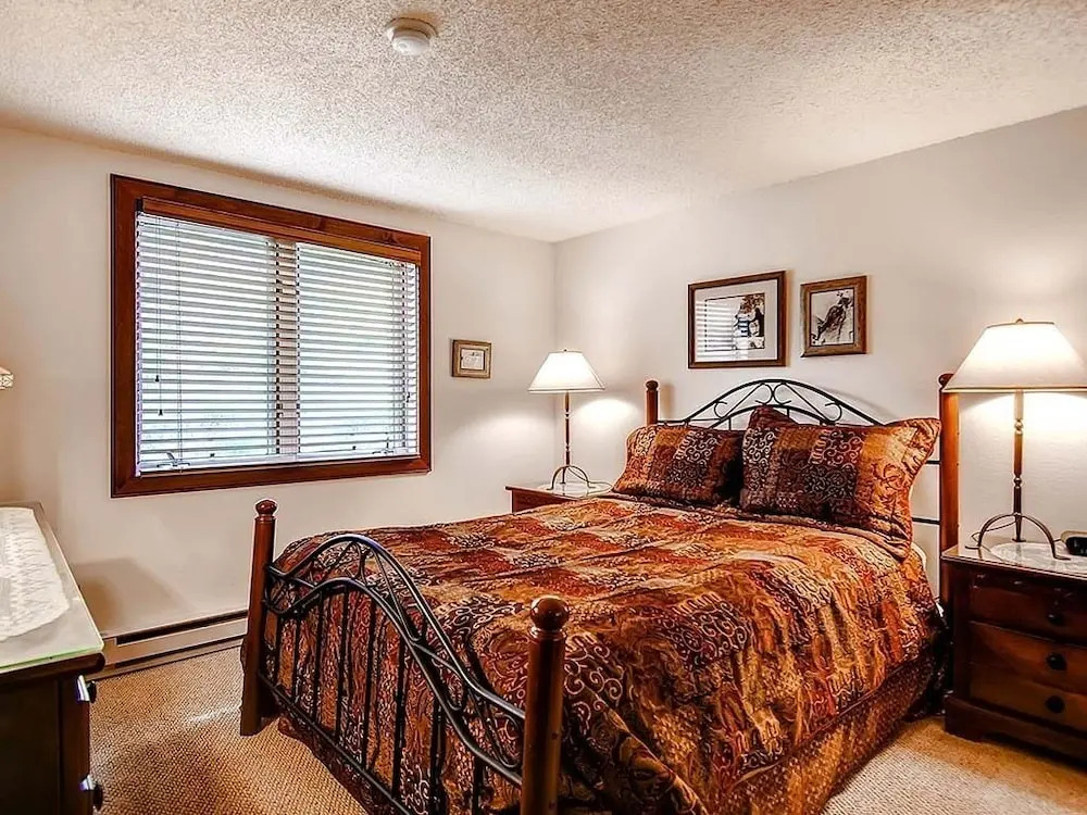Snowmass Mountain Condos by Snowmass Vacations
