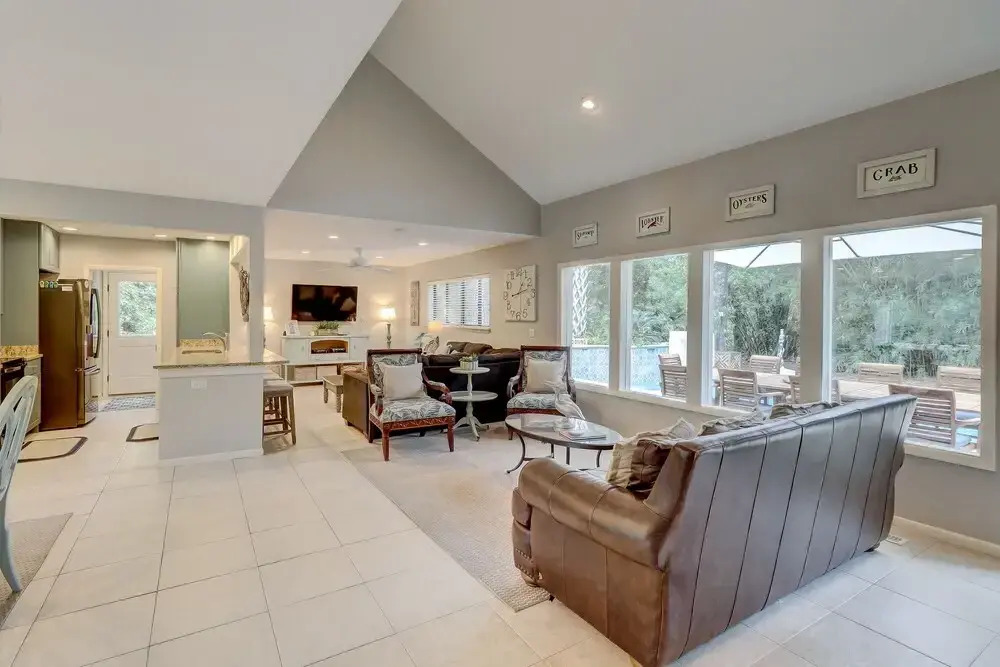 44 Sea Lane Holiday Home