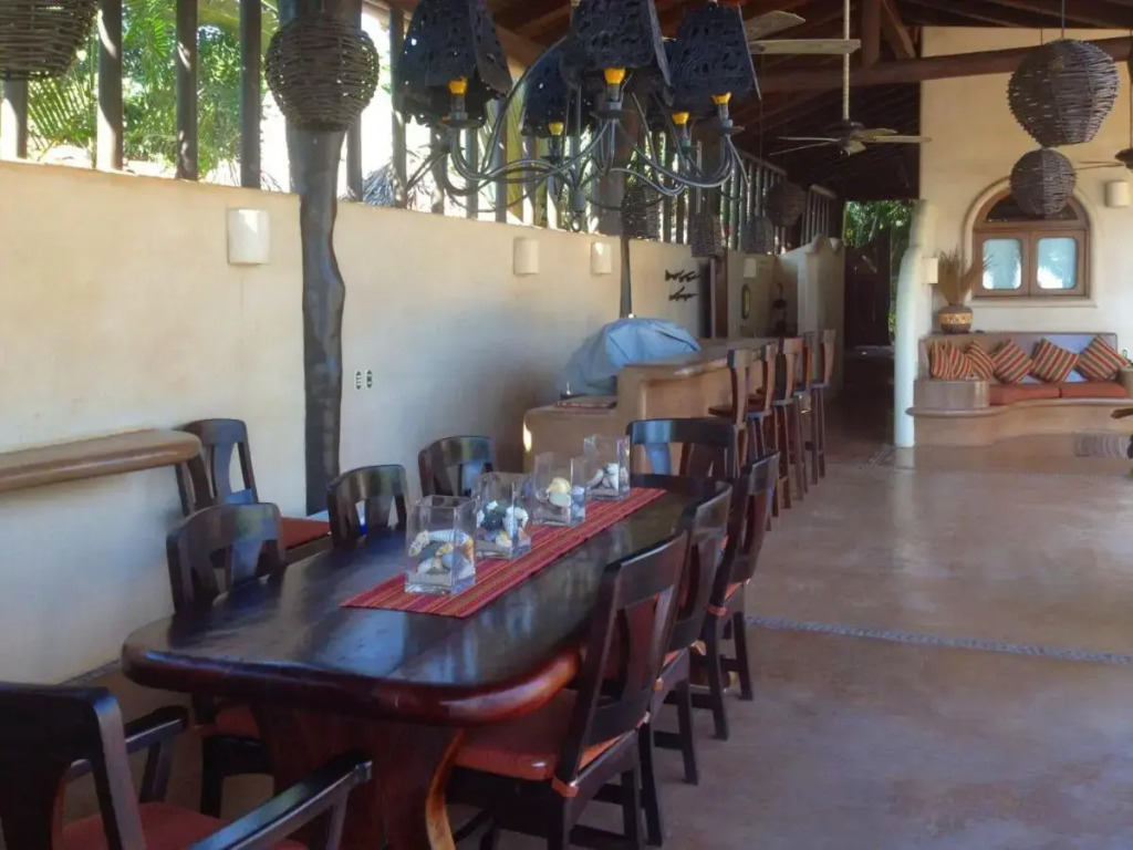 Casa De La Costa
