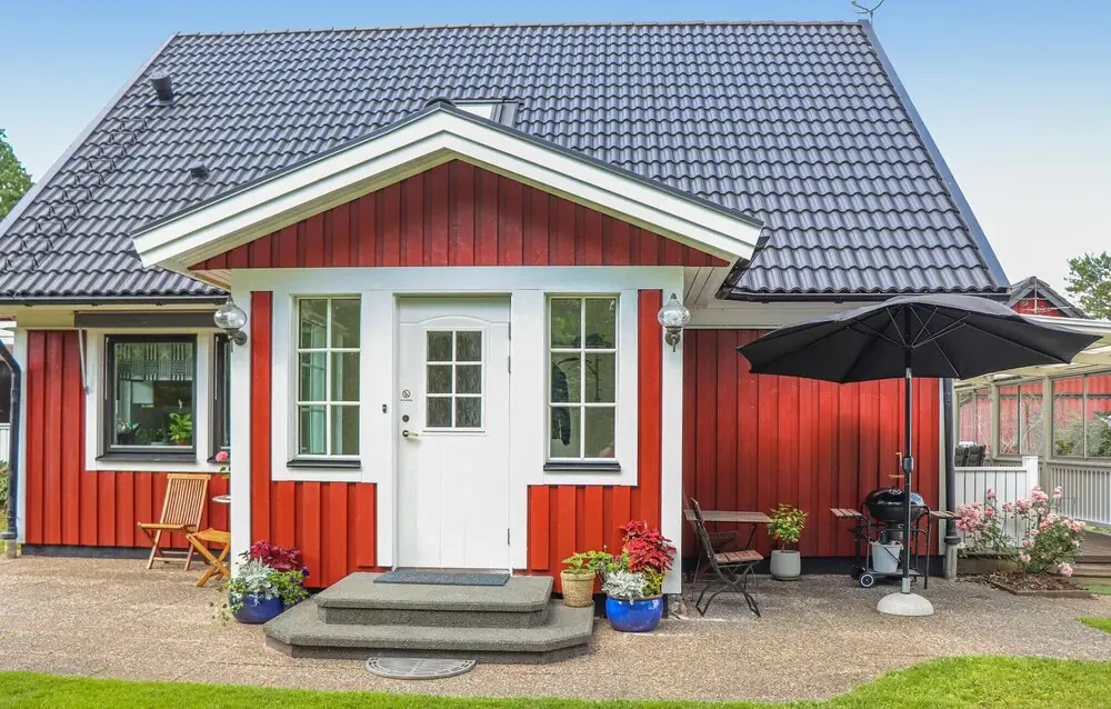 Nice Home In Tranås With Kitchen
