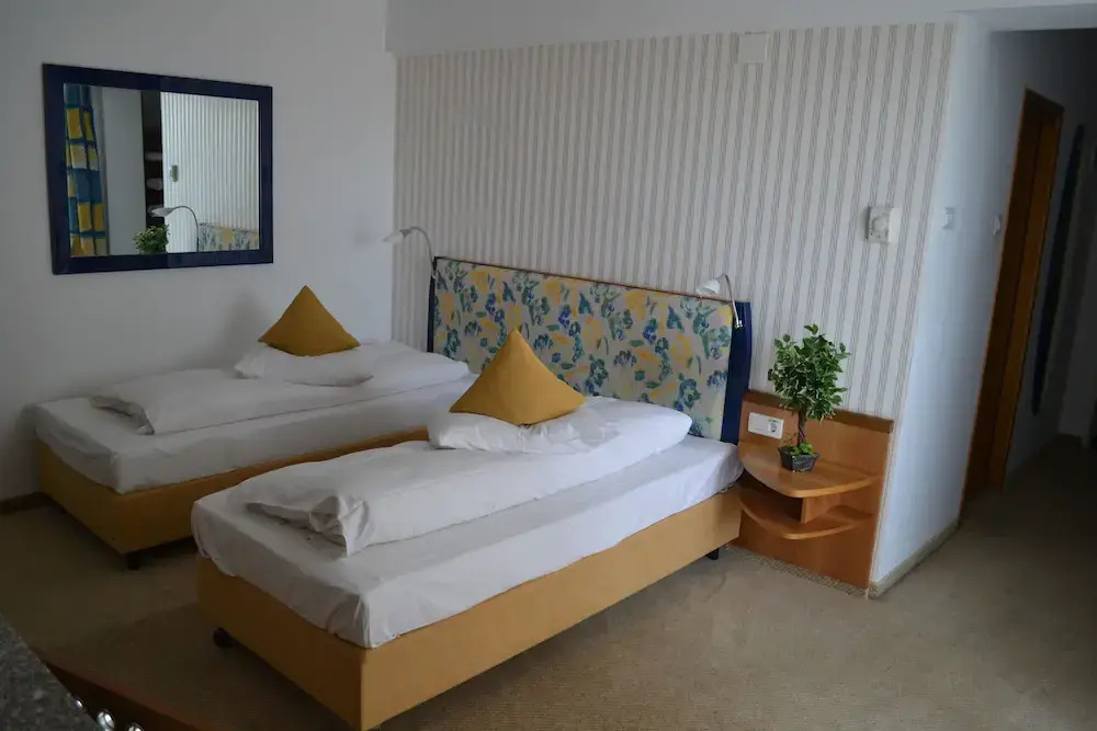 Hotel Doi Taurasi