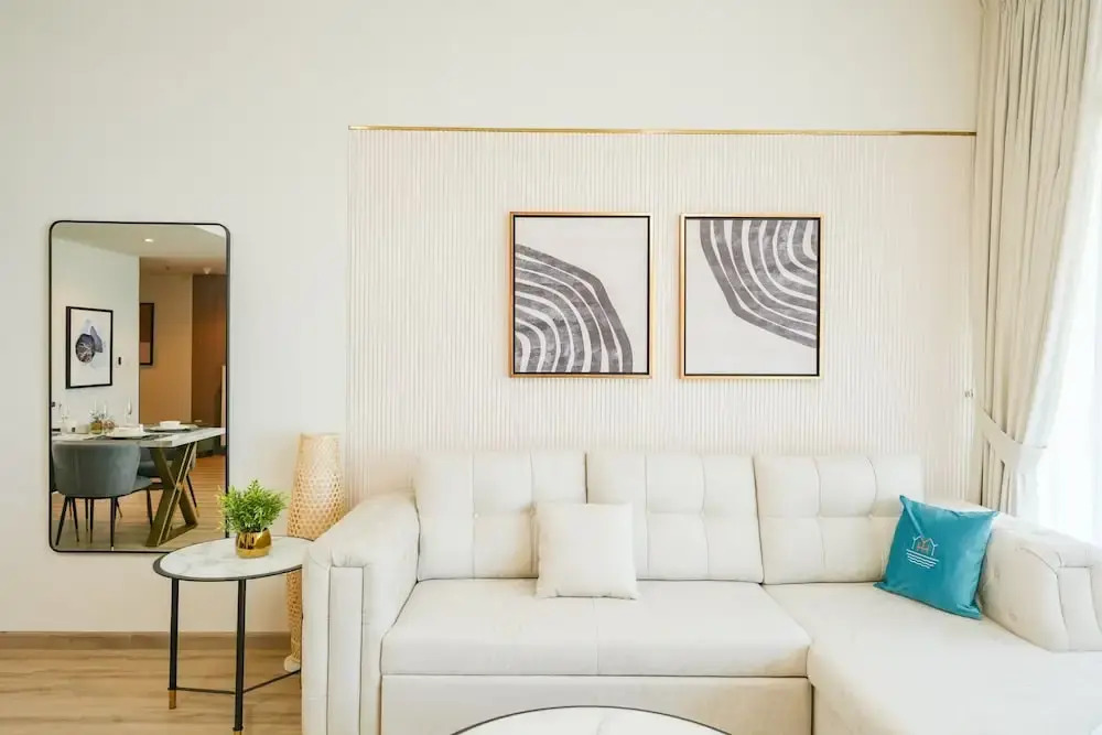 Yogi-Luxury 1BR Apartment with Panoramic Views