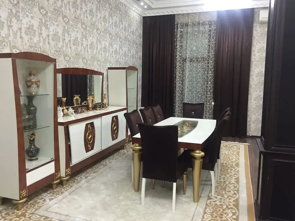 Best Price Castle Hotel