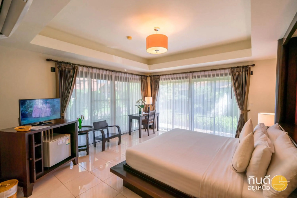 Horizon Village & Resort