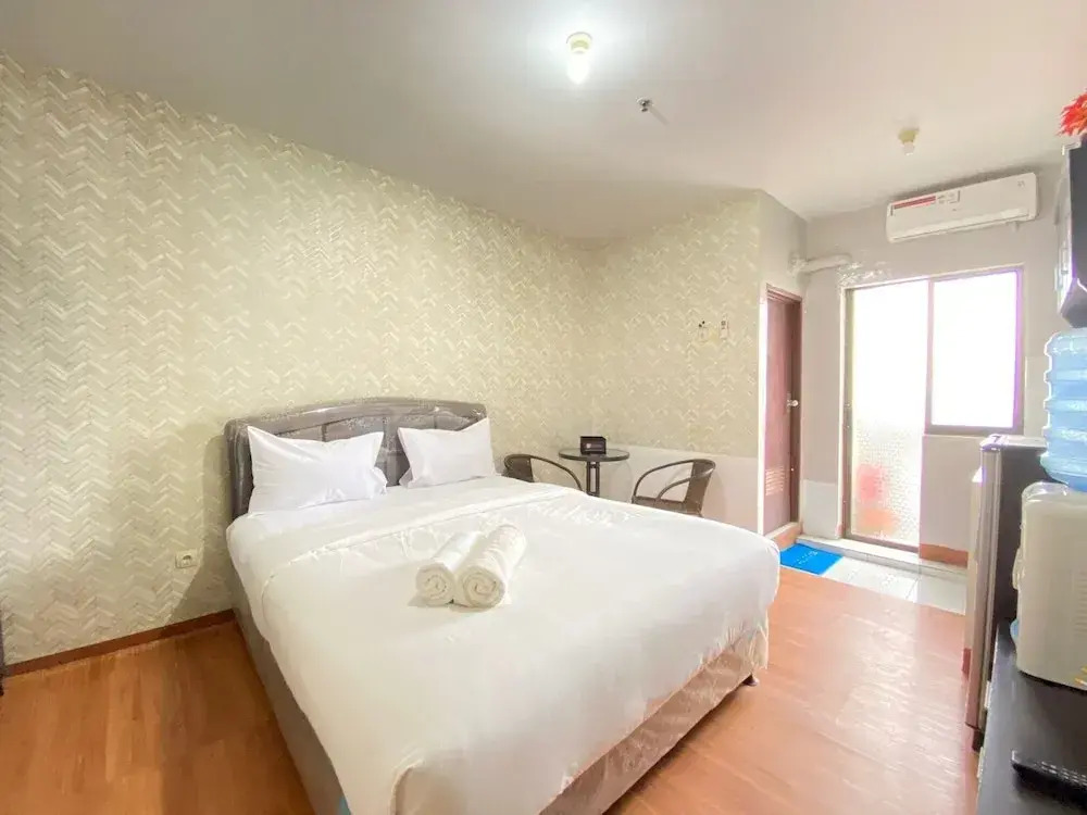 Stylish & Comfy Studio Apartment at Gateway Ahmad Yani Cicadas