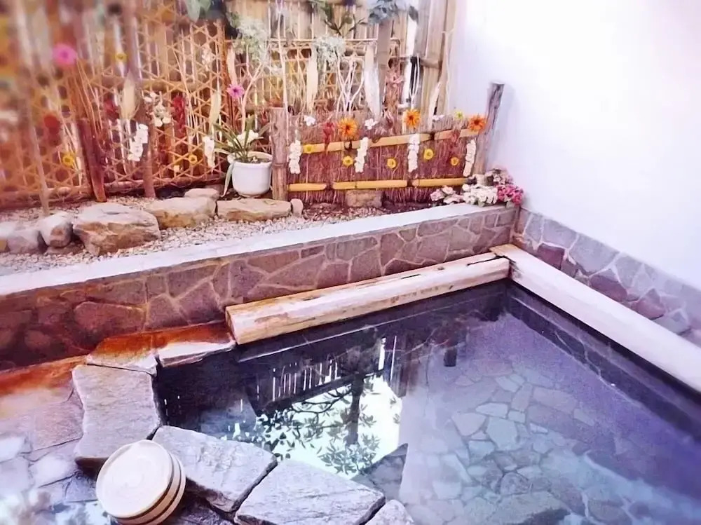 Chuo Hotel 中央ホテル