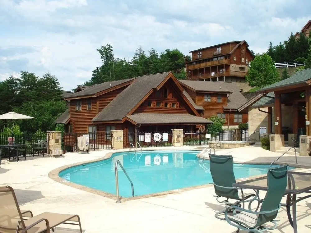 Kc's Condo In Pigeon Forge 2 Bedroom Condo by Redawning