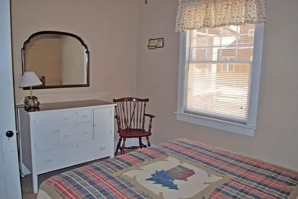 Ash - Elbert's - Hiller Vacation S 4 Bedroom Duplex
