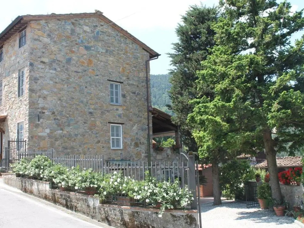 Modern Villa With Private Pool and Fenced Garden Near Lucca