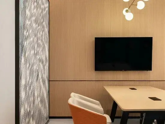 City Comfort Inn Hotel (Dehong Mangshi Square)