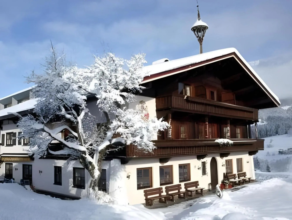 Farmhotel & Chalets Grosslehen
