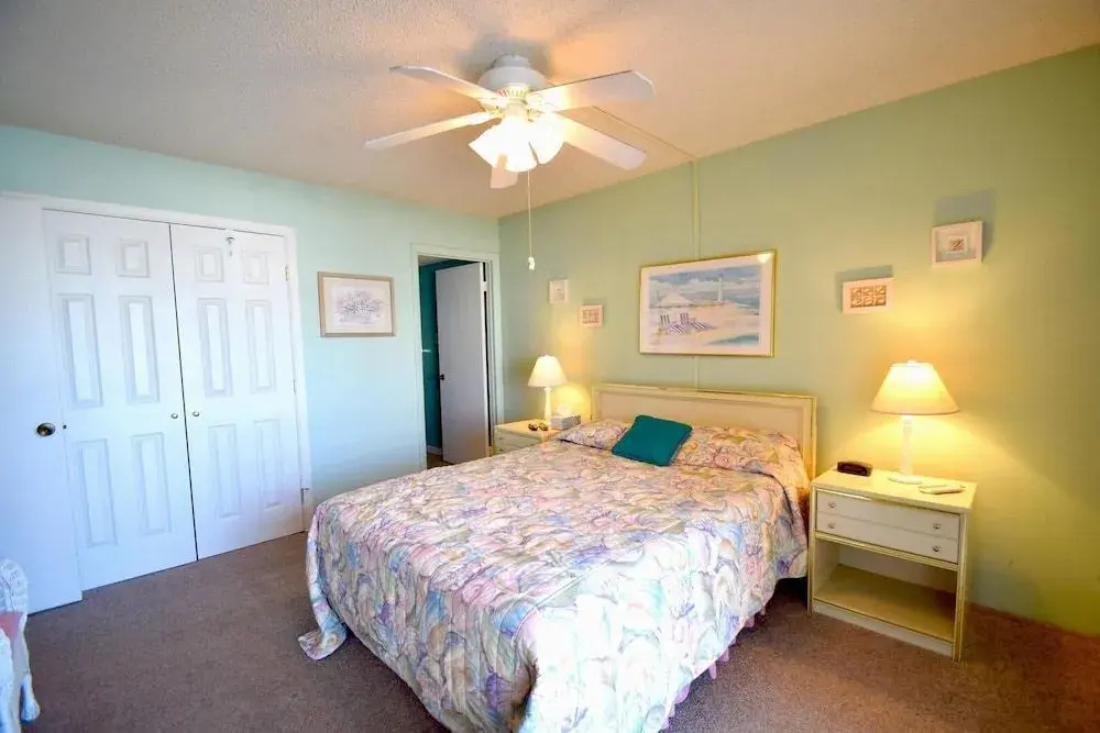 Blaire Isle 101N 2 Bedroom Condo by RedAwning